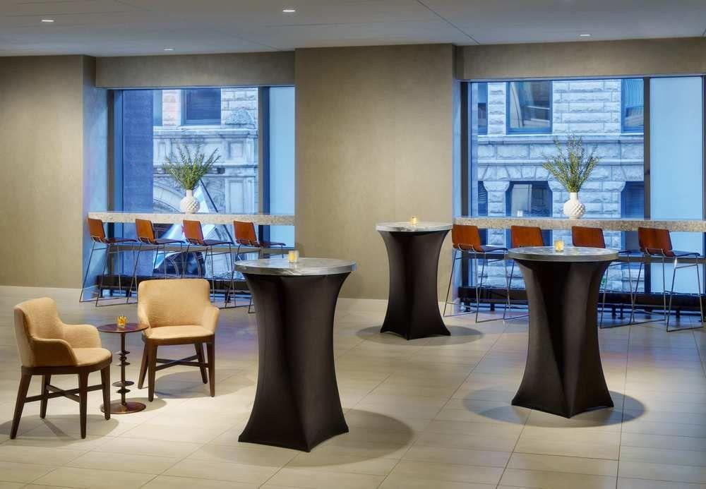 Springhill Suites Chicago Downtown/River North Екстериор снимка