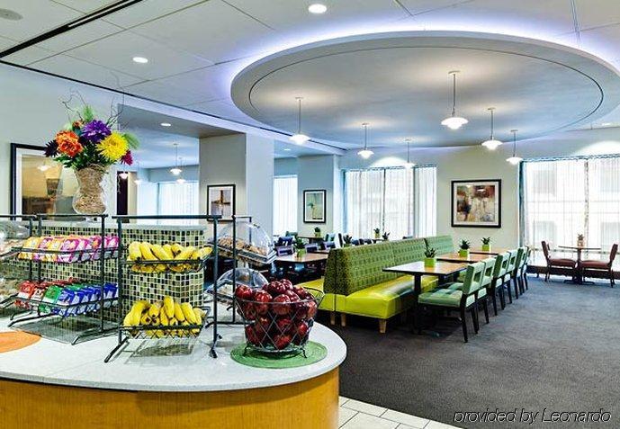Springhill Suites Chicago Downtown/River North Ресторант снимка