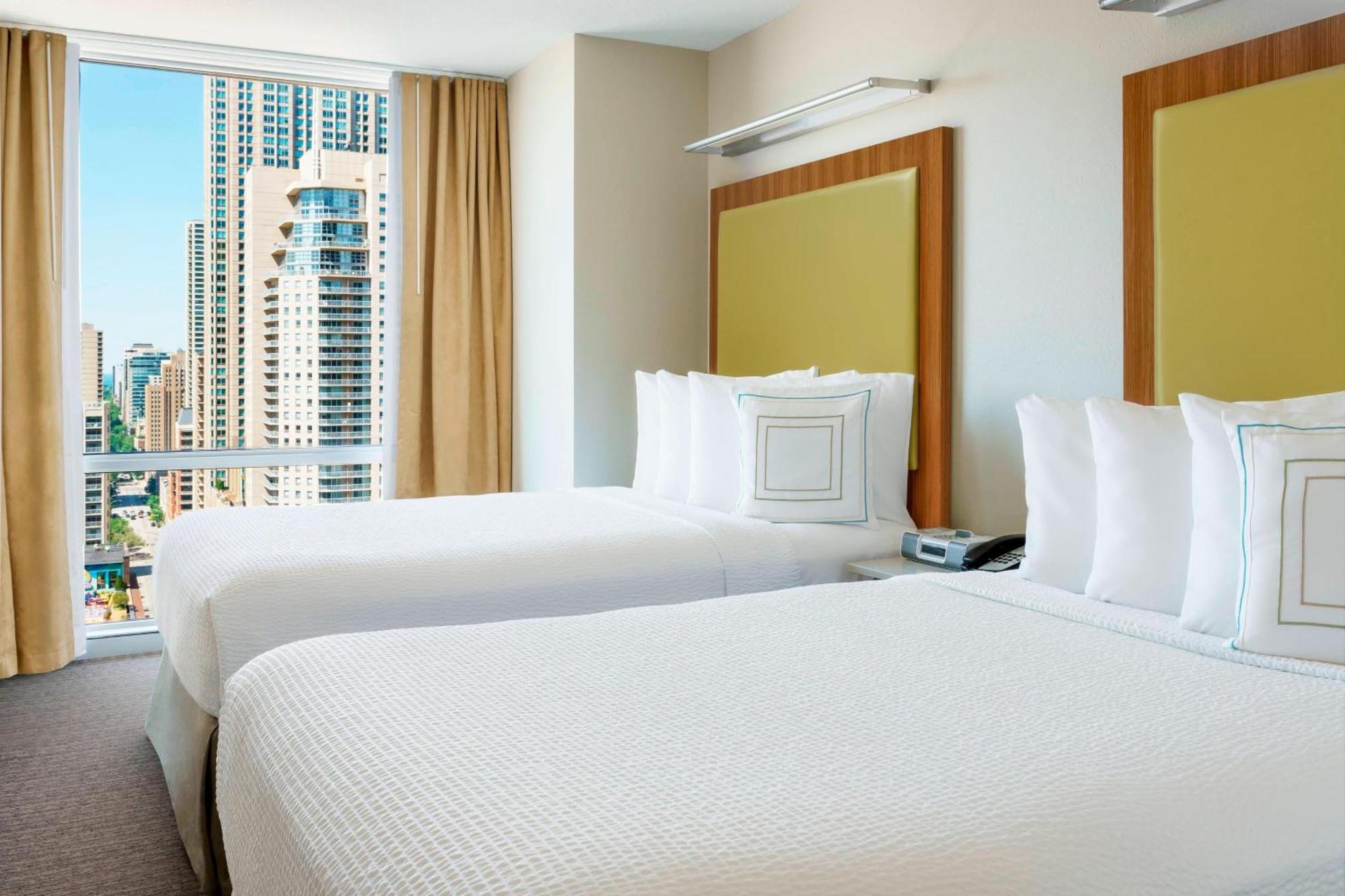 Springhill Suites Chicago Downtown/River North Екстериор снимка